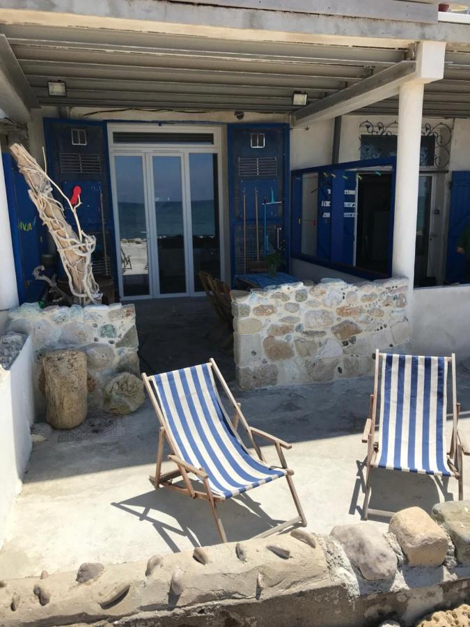 Le Cabanon Bleu Sur La Plage Marseille Extérieur photo